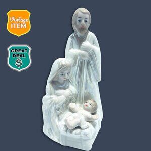 Pier 1 Vtg Holy Family Nativity Porcelain Figurine Christmas Holiday Decoration.